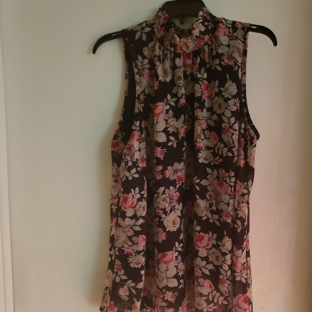 Fun & Flirt Beautiful Floral sleevless Blouse